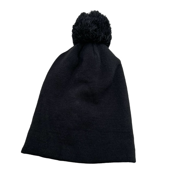 UNDER ARMOUR BLACK POM KNIT BEANIE CAP - Picture 3 of 4